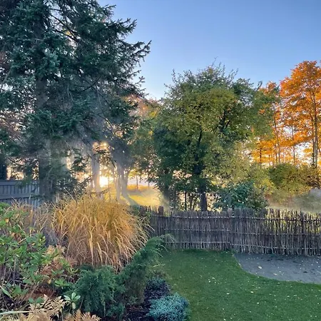 Atpuutas Maja Pie Juras-rinki,zvejniekciems Ainazu Iela 61 Hébergement de vacances *